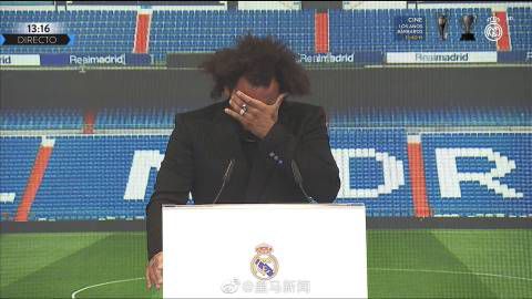瑞威瑟斯彭因上年度的《律政俏佳人》而在影坛火了一把